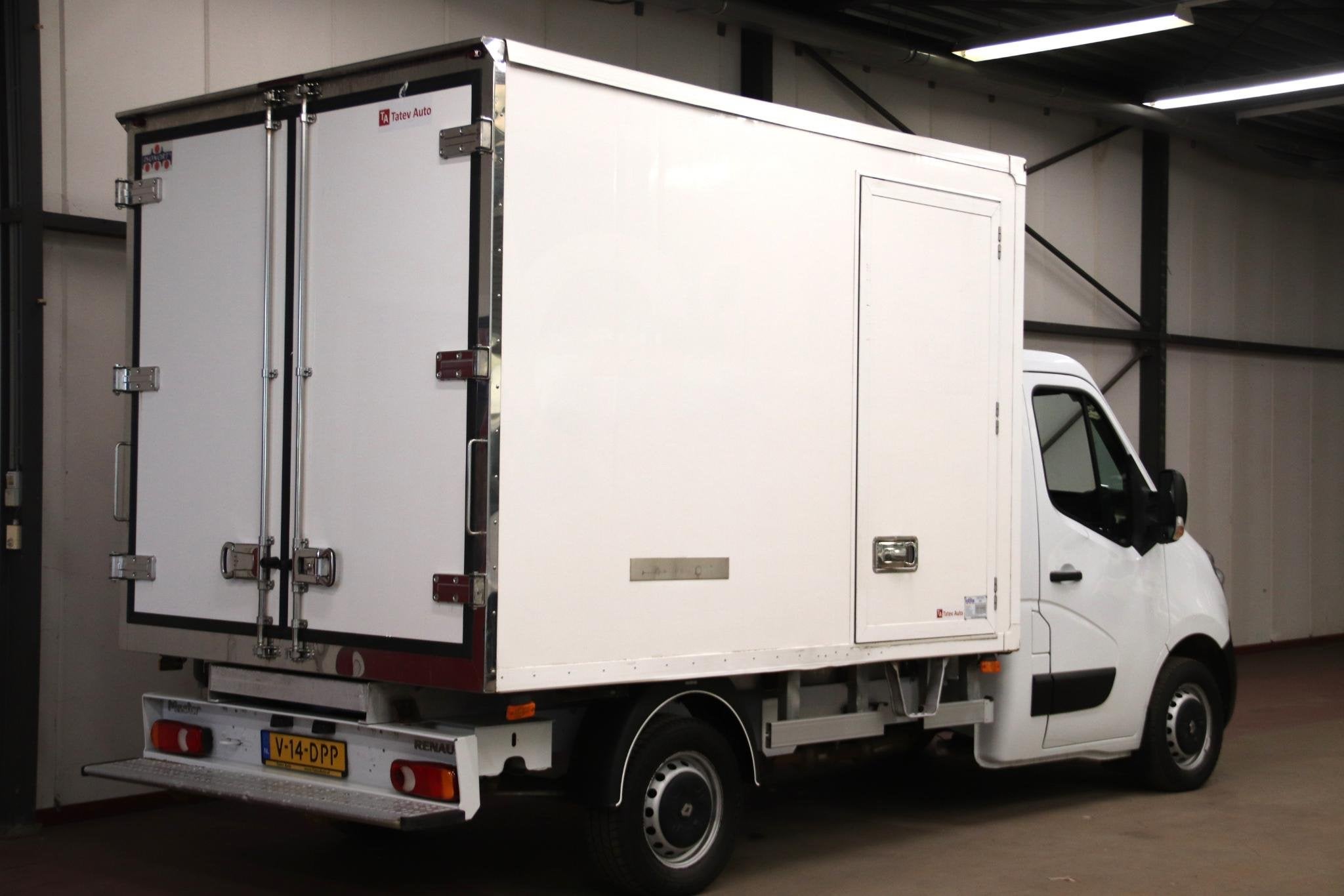 Renault Master T35 2.3 dCi VRIESWAGEN KOELWAGEN DAG NACHT, Voorwielaandrijving, Stof, Gebruikt, Euro 6