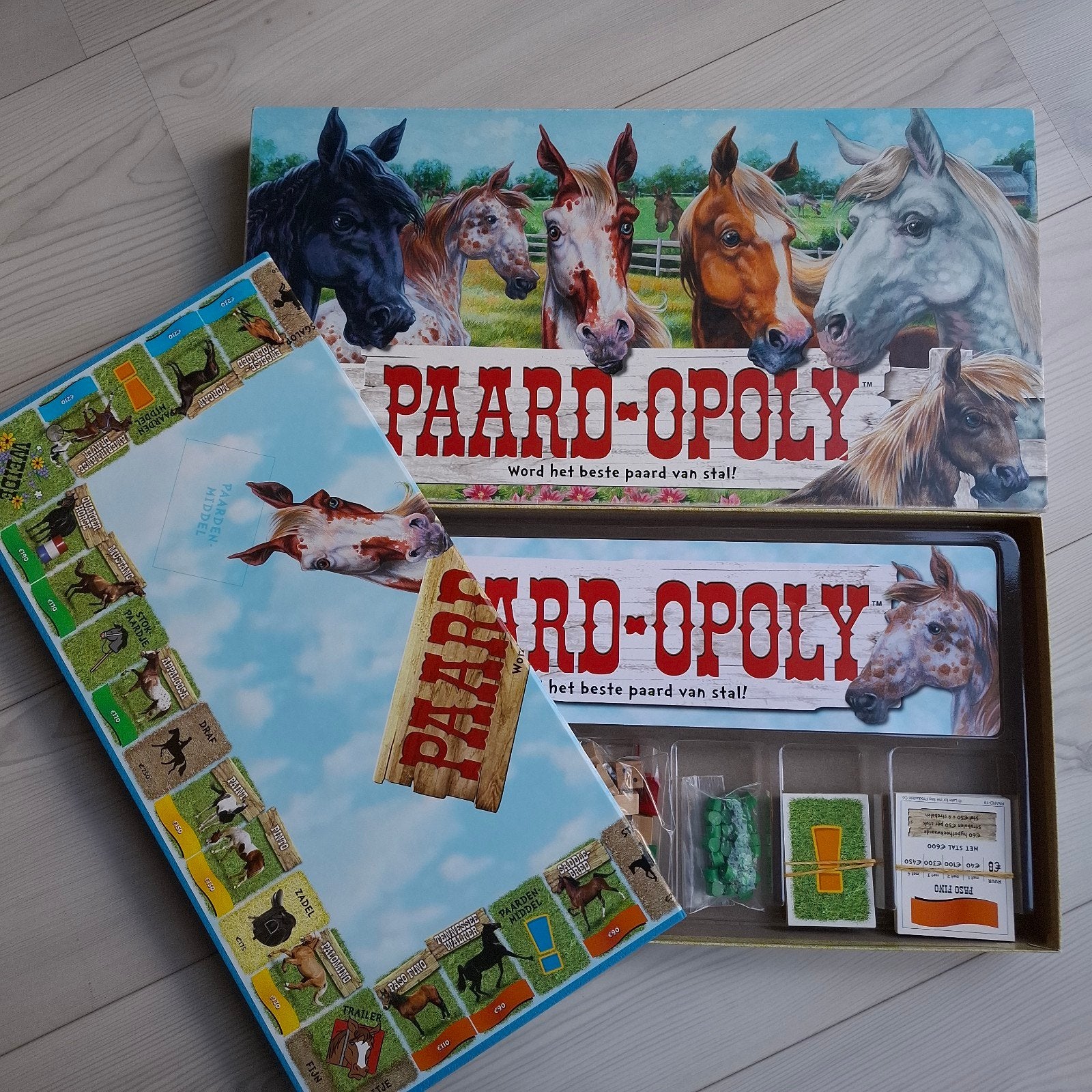 Bordspel Paard-Opoly, Drie of vier spelers, Ophalen of Verzenden, Zo goed als nieuw, Onbekend