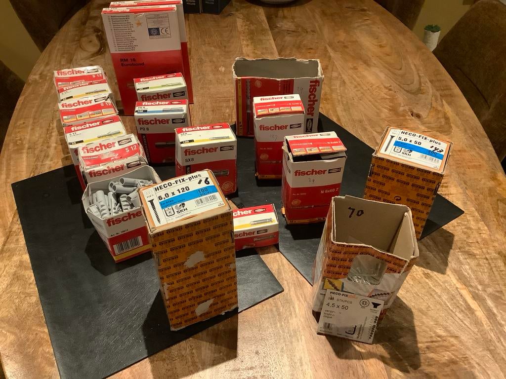 Diverse Fischer pluggen en Heco schroeven, Ophalen, Gebruikt, Pluggen