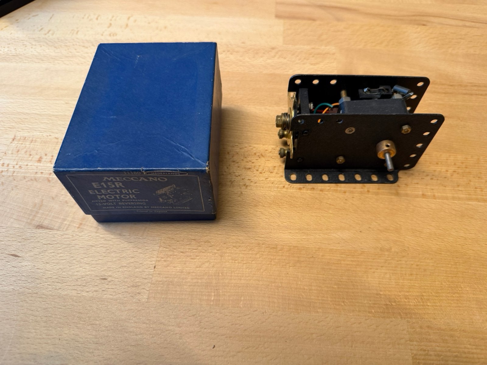 Meccano elektromotor E 15    made england, Hobby en Vrije tijd, Ophalen of Verzenden, Zo goed als nieuw, Groter dan 1:32