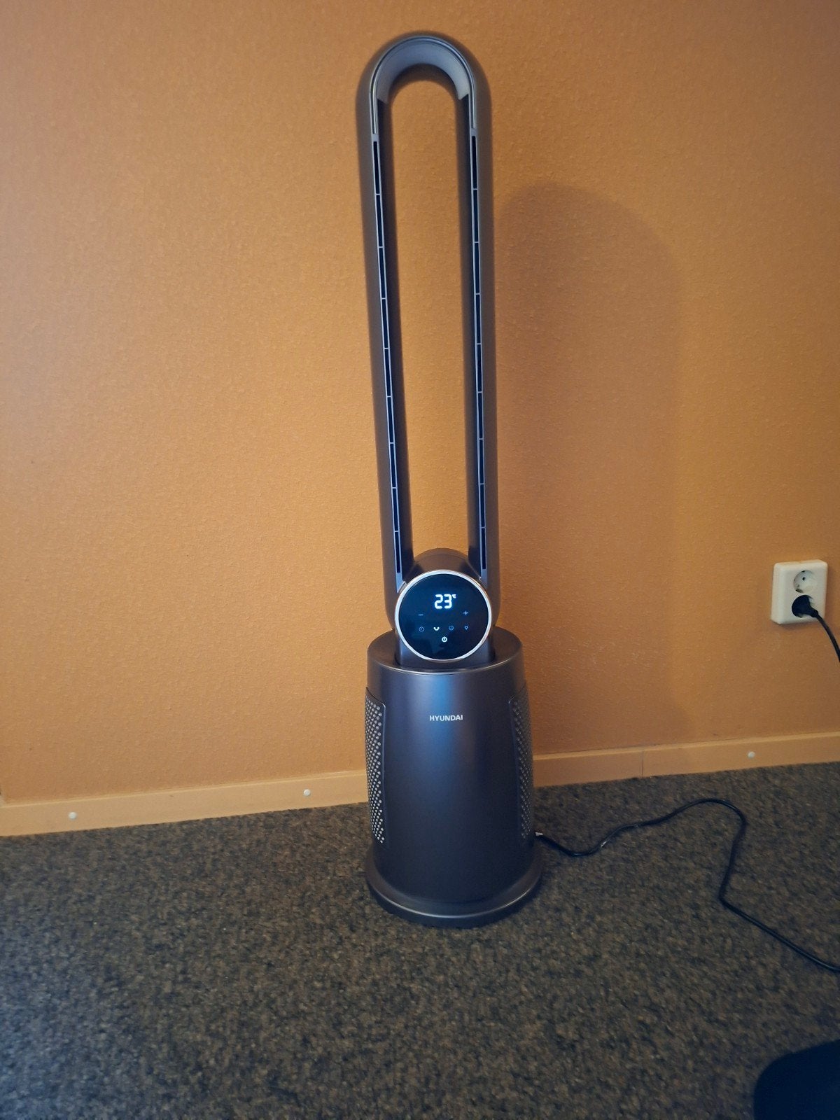 ventilator grijs, Witgoed en Apparatuur, Ventilatoren, Ophalen of Verzenden, Ventilator met afstandsbediening, Zo goed als nieuw