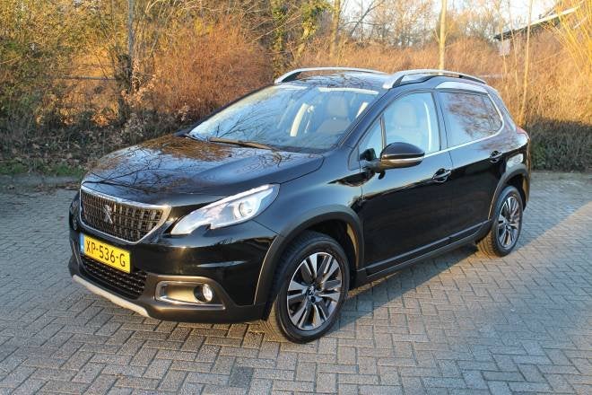 PEUGEOT 2008 1.2 PureTech 110pk Allure, Auto's, Voorwielaandrijving, 12 maanden, Euro 6, Leder en Stof
