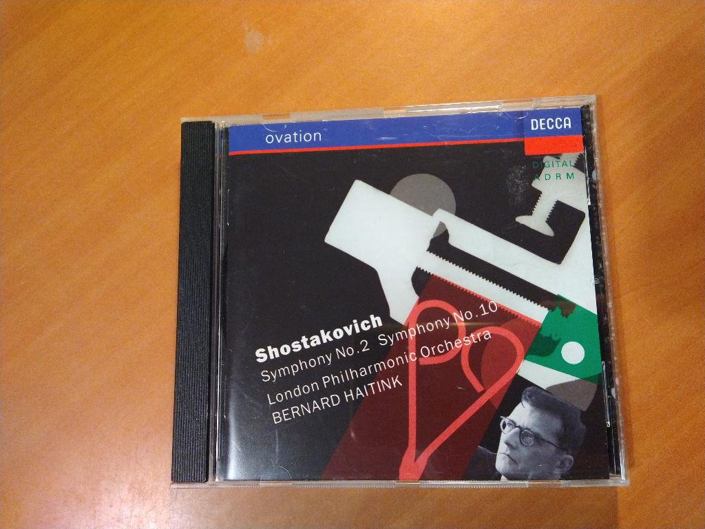 CD Shostakovich. Symphony No.2. Symphony No.10, Cd's en Dvd's, Cd's | Klassiek, Ophalen of Verzenden, Classicisme, Zo goed als nieuw