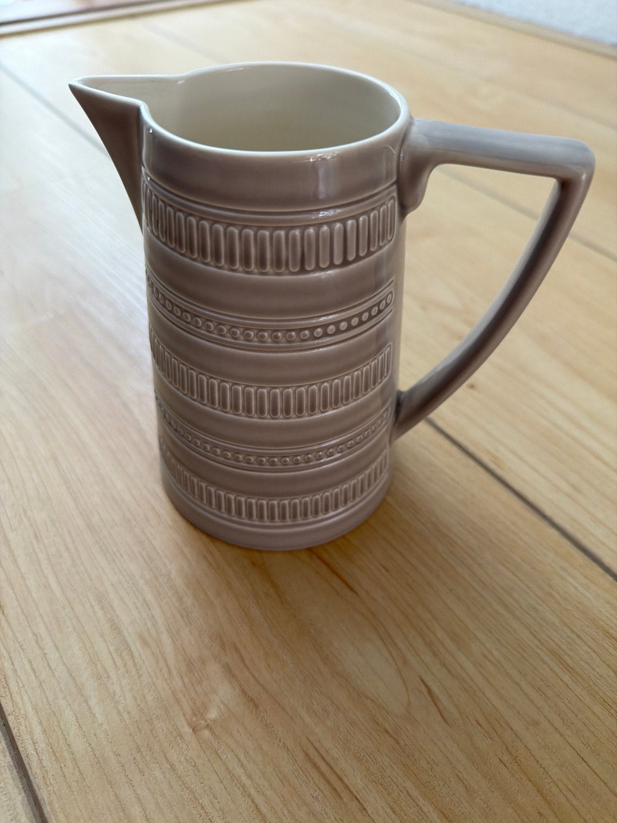 Wedgwood Jasper Conran l Melkkan - nieuw, Ophalen of Verzenden, Nieuw, Porselein, Overige typen
