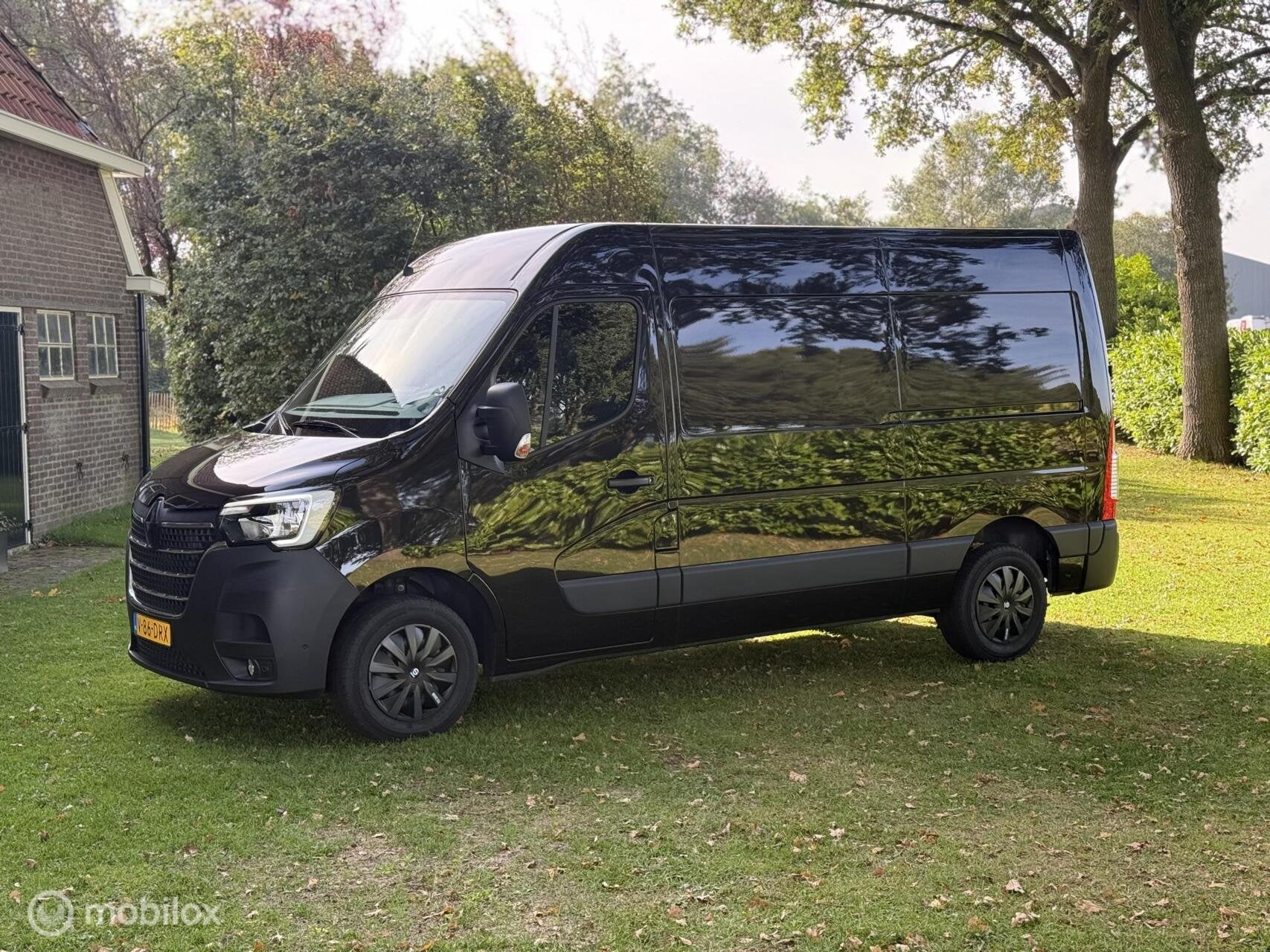 Renault Master T35 2.3 dCi 135 L2H2 Work Edition - MARGE, Voorwielaandrijving, Gebruikt, 4 cilinders, Renault