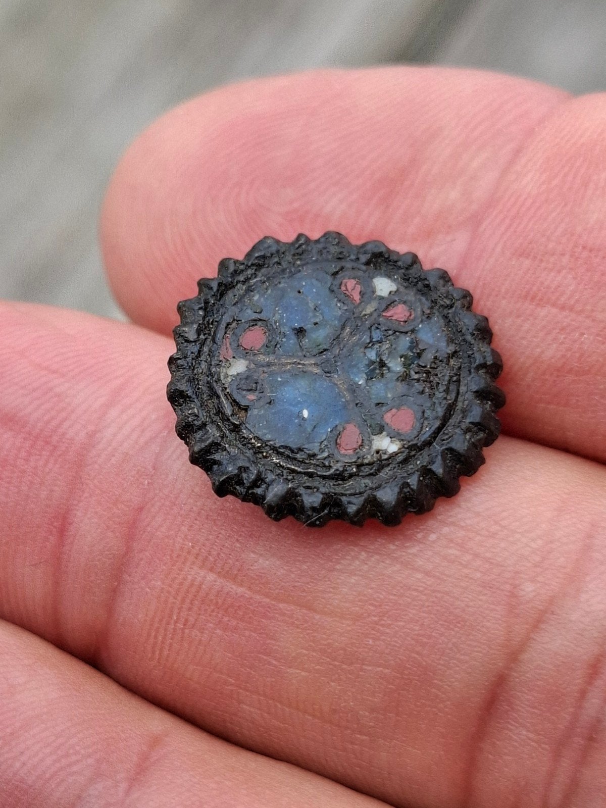 vroeg middeleeuwse glaspasta fibula bodemvondst, Ophalen of Verzenden