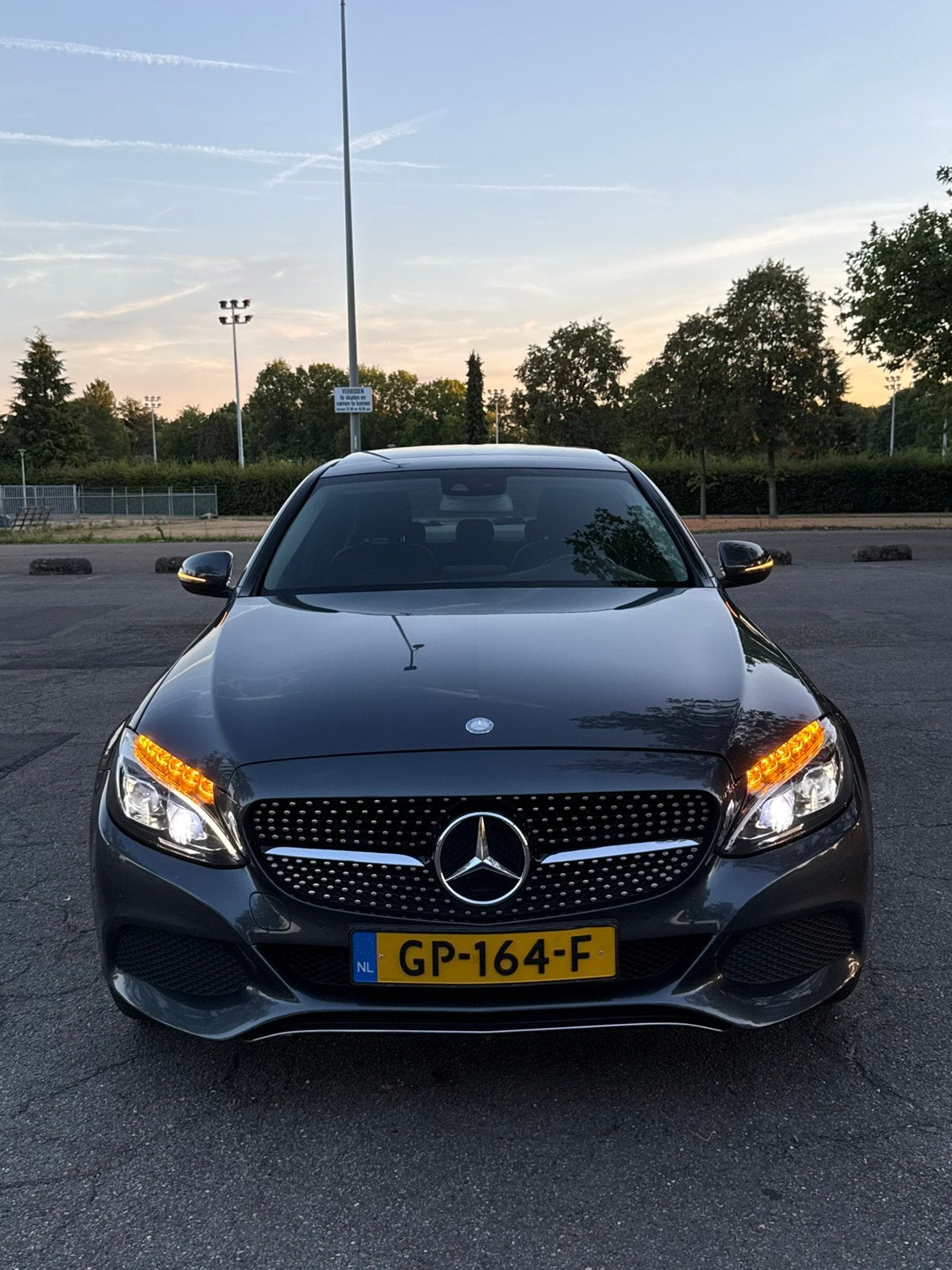 Mercedes-Benz C-Klasse C350 e Plug-in Hybrid 279pk 7G-TRONIC, Auto's, Automaat, Achterwielaandrijving, 1600 kg, 102 €/maand