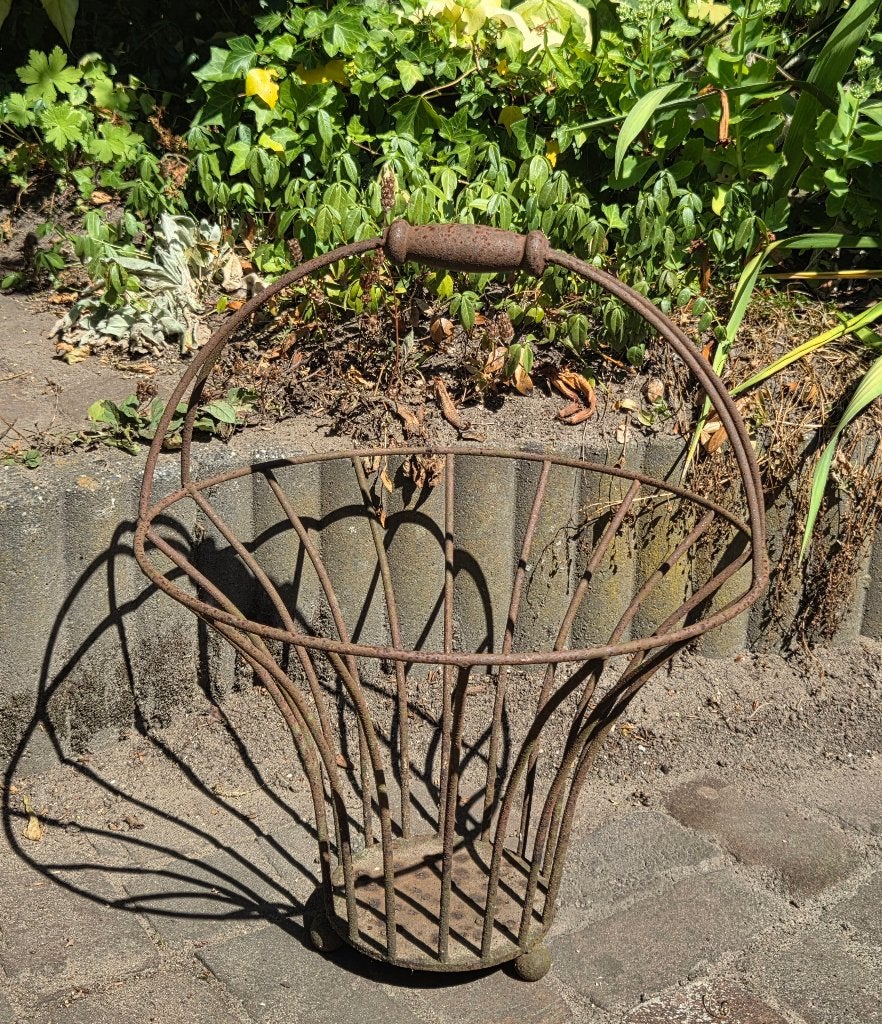Ijzeren bloemenmand, Gebruikt, Rond, Binnen, Ophalen of Verzenden