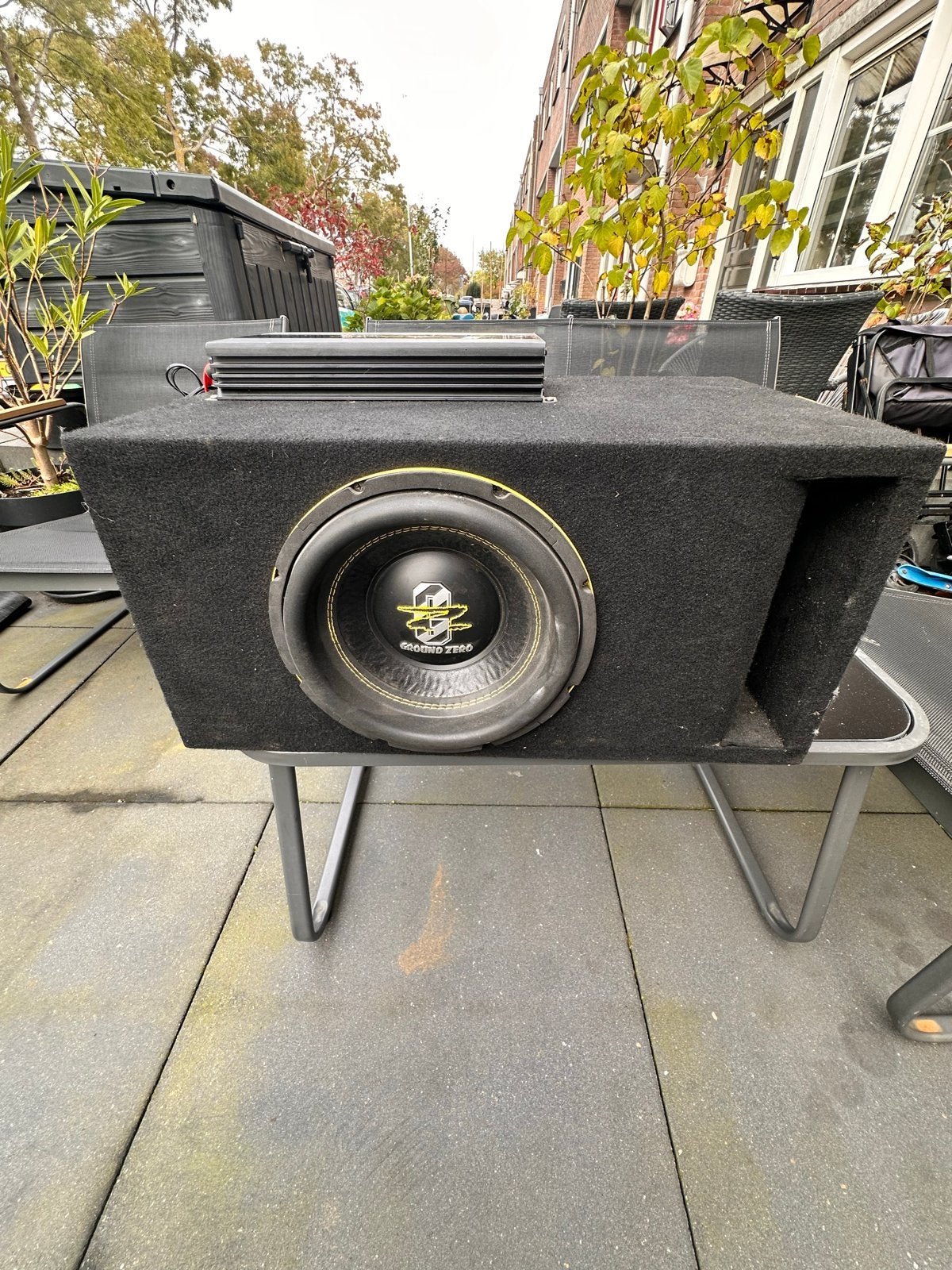Ground Zero Subwoofer met Ground Zero Versterker een extra, Ophalen of Verzenden, Gebruikt