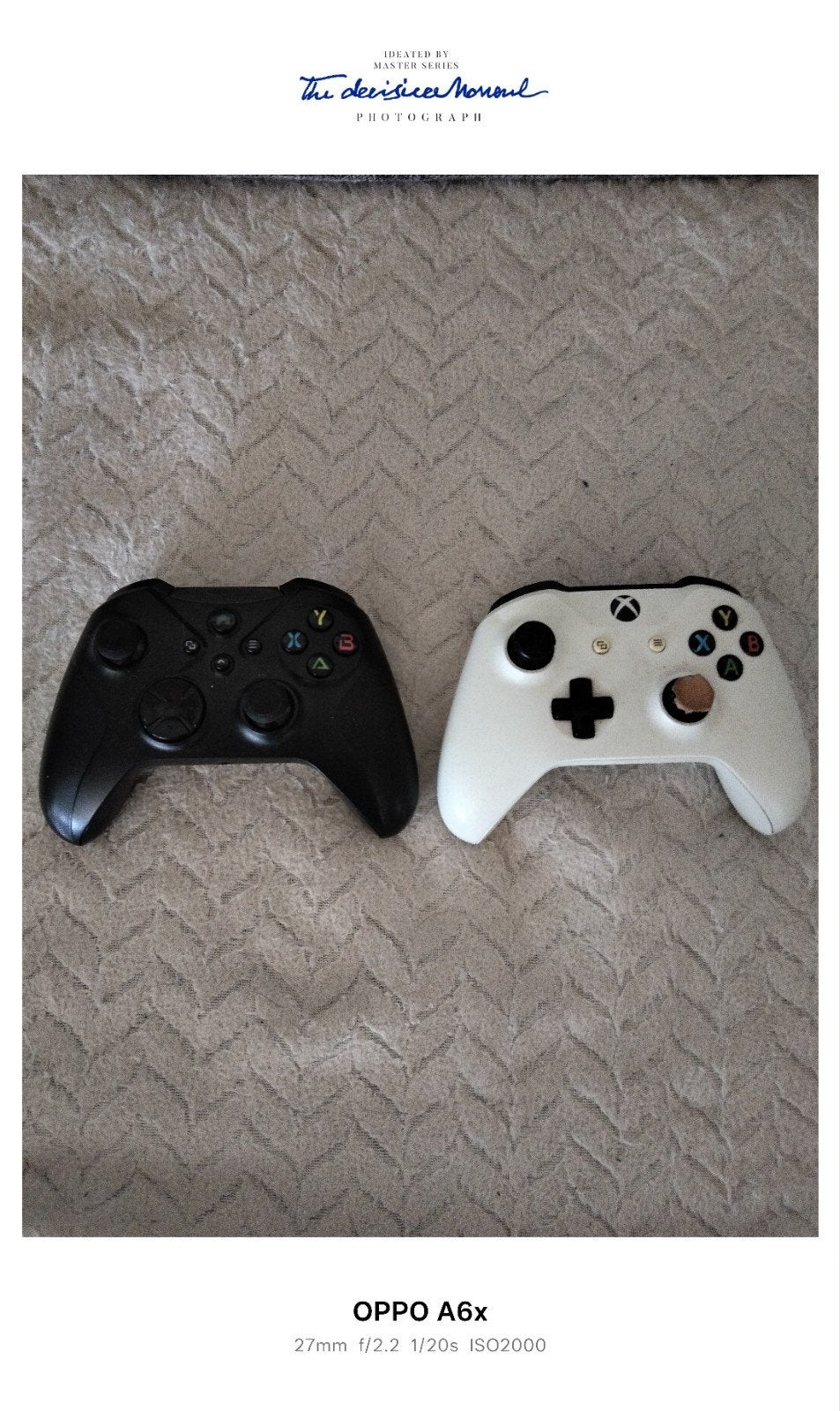 2 Xbox controllers - Zwart en Wit - Geen stickdrift, Spelcomputers en Games, Spelcomputers | Xbox | Accessoires, Ophalen, Gebruikt