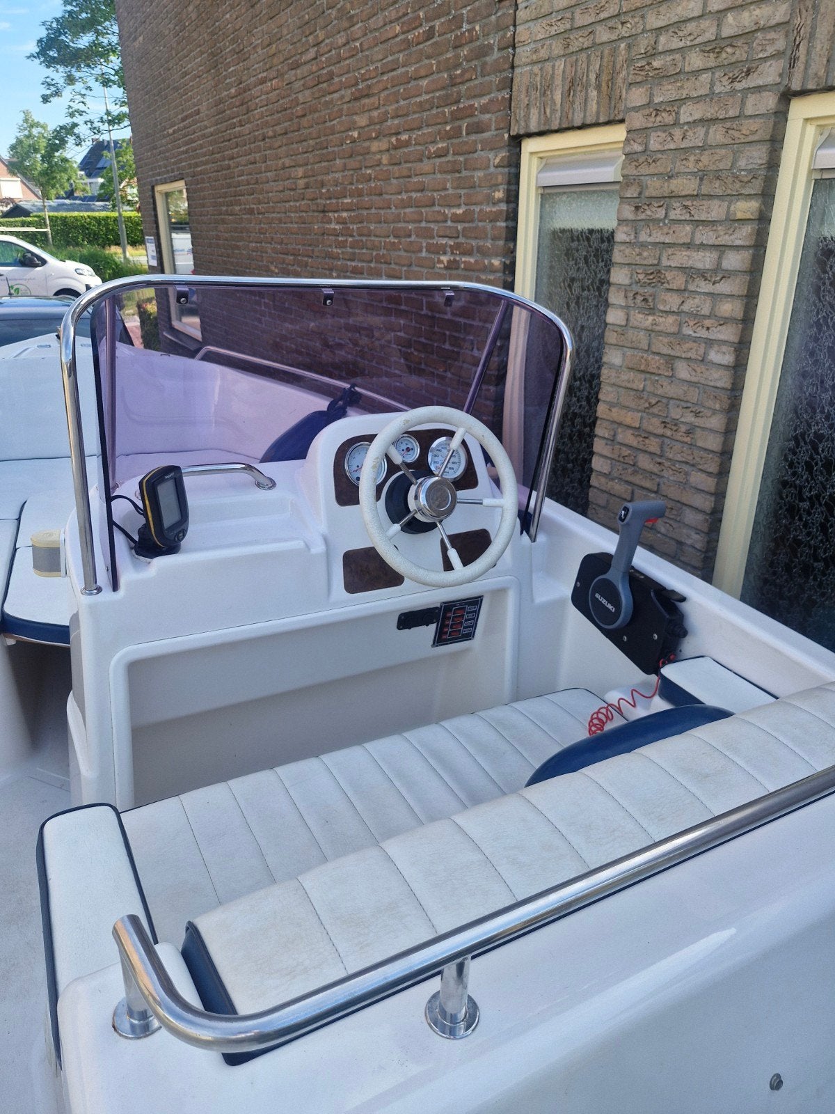 Clever Warrior 2005 met 60 pk Suzuki 4-takt en trailer, Watersport en Boten, Ophalen