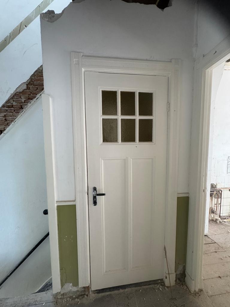 Traditionele deur, in goede staat., Ophalen of Verzenden, Minder dan 80 cm, Binnendeur, 200 tot 215 cm