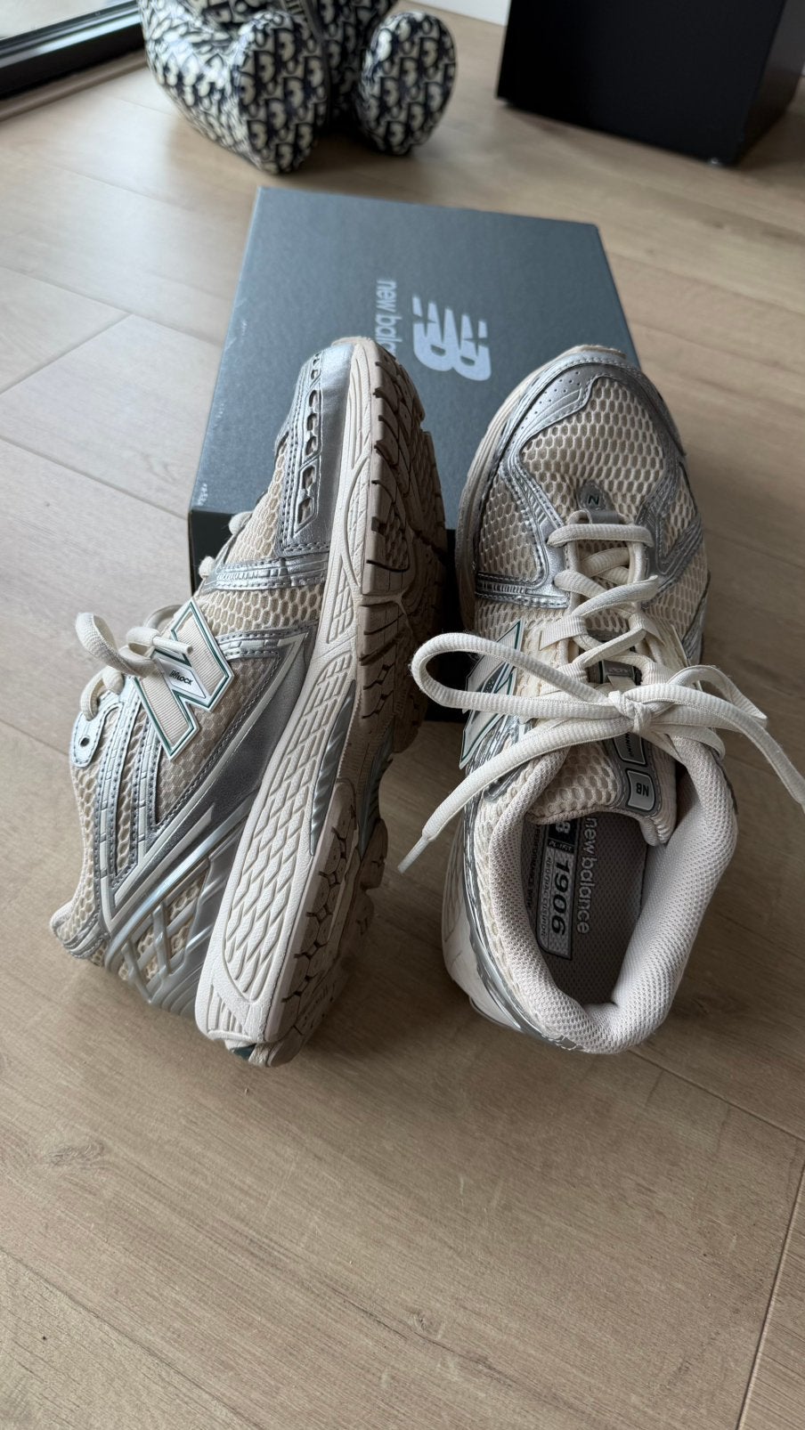 New Balance 1906R sneakers/gympen/schoenen mt42, Kleding | Heren, Ophalen of Verzenden, Zo goed als nieuw