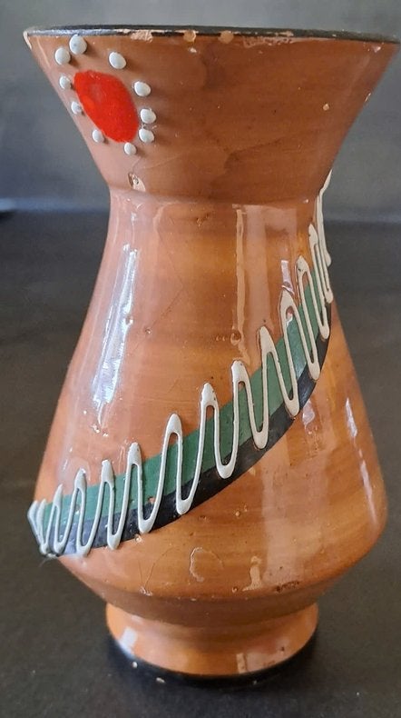 Decoratieve aardewerken vaasje met kleurrijke accenten, Ophalen of Verzenden
