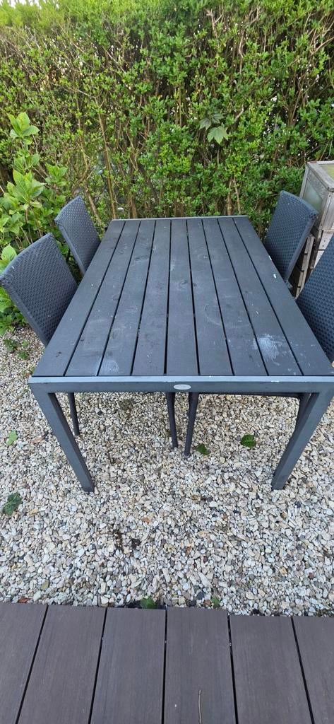 Zwarte tuinset met 4 stoelen en houten tafel, Ophalen, 4 zitplaatsen, Kunststof, Gebruikt