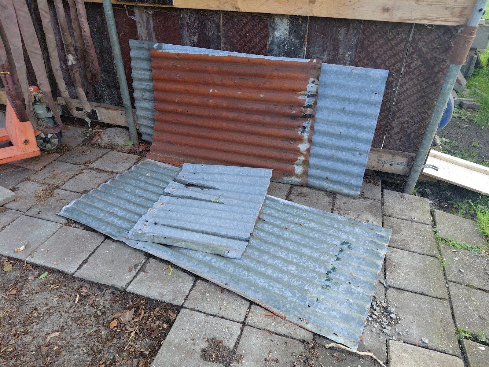 Oude golfplaten, Doe-het-zelf en Verbouw, Gebruikt, Steen of Klei, Ophalen of Verzenden, Minder dan 5 m²