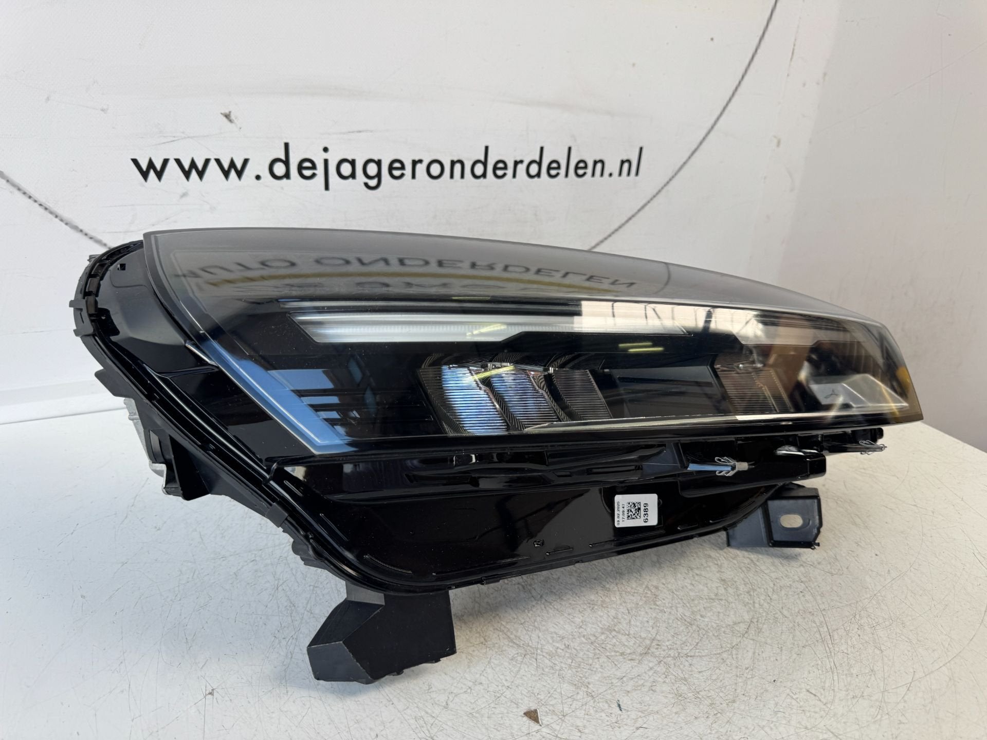RENAULT CLIO 5 FACELIFT LED KOPLAMP RECHTS 260103507R, Renault Group, Gebruikt, Contact.group@renault.com, Renault