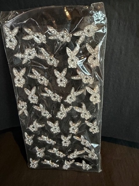 18 stuks Playboy Bunny strass knopjes, Info@risima.nl, Risima, Nieuw, Ophalen of Verzenden