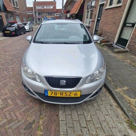 Seat Ibiza 1.2 TSI 77KW ST 2011 Grijs, Auto's, Seat, Voorwielaandrijving, 40 €/maand, 4 cilinders, Ibiza