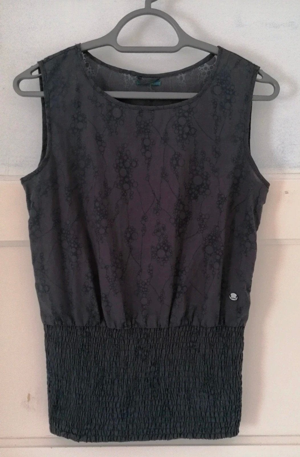 Blouse mouwloos Skunkfunk, maat XS, grijs, Kleding | Dames, Skunkfunk, Ophalen of Verzenden, Zo goed als nieuw, Zonder mouw