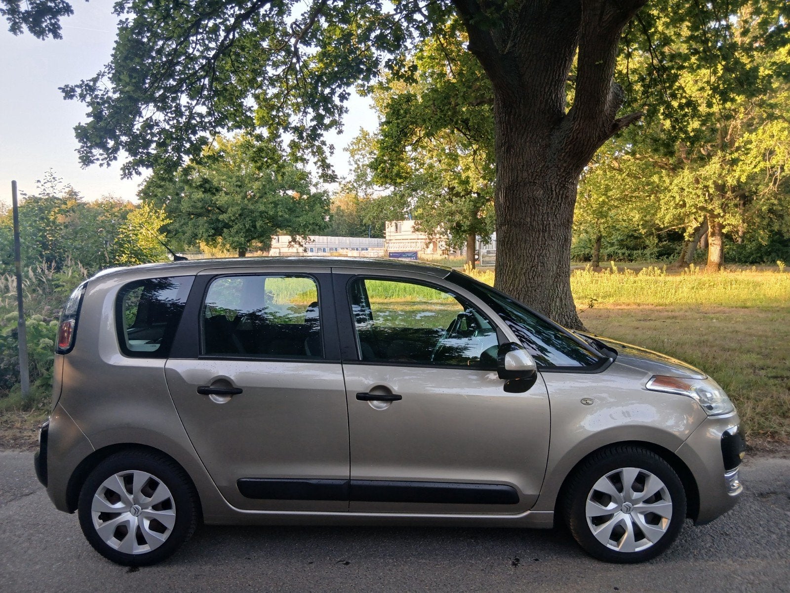 Citroën C3 Picasso 1.6 VTI Airco Trekhaak Apk April 2027, Auto's, Voorwielaandrijving, Stof, Euro 6, Handgeschakeld