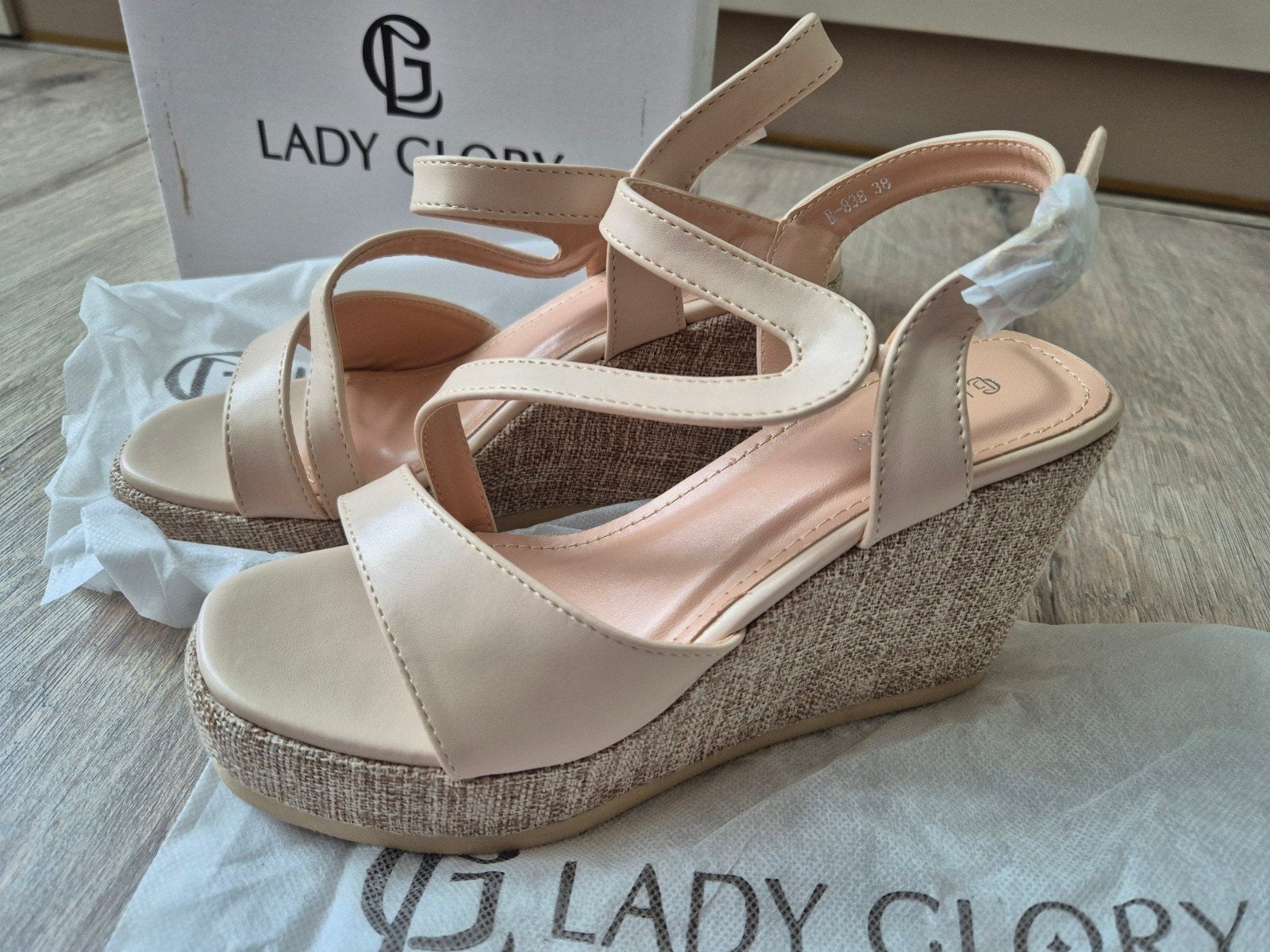 Lady Glory sandalen maat 38 nieuw, Kleding | Dames, Schoenen, Lady glory, Nieuw, Sandalen of Muiltjes, Ophalen of Verzenden