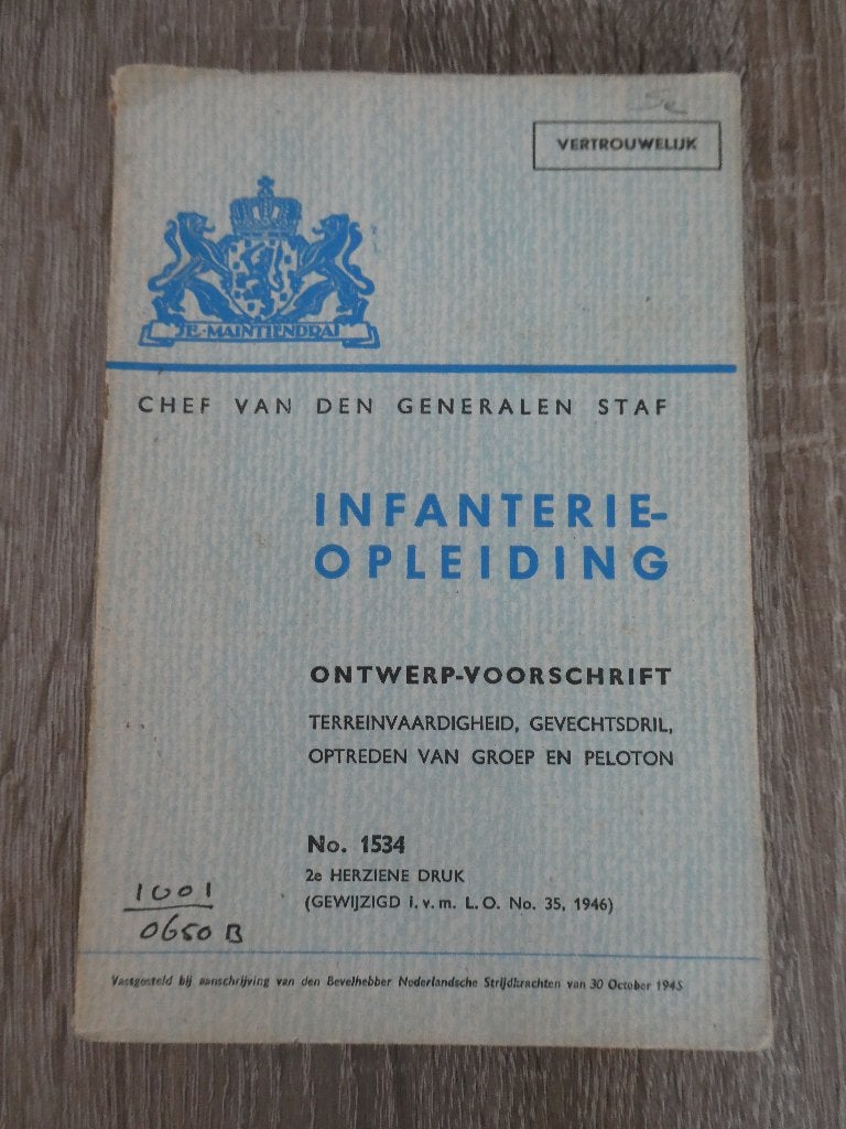 Voorschrift infanterie opleiding 1945, Verzamelen, Militaria | Tweede Wereldoorlog, Ophalen of Verzenden, Landmacht, Nederland