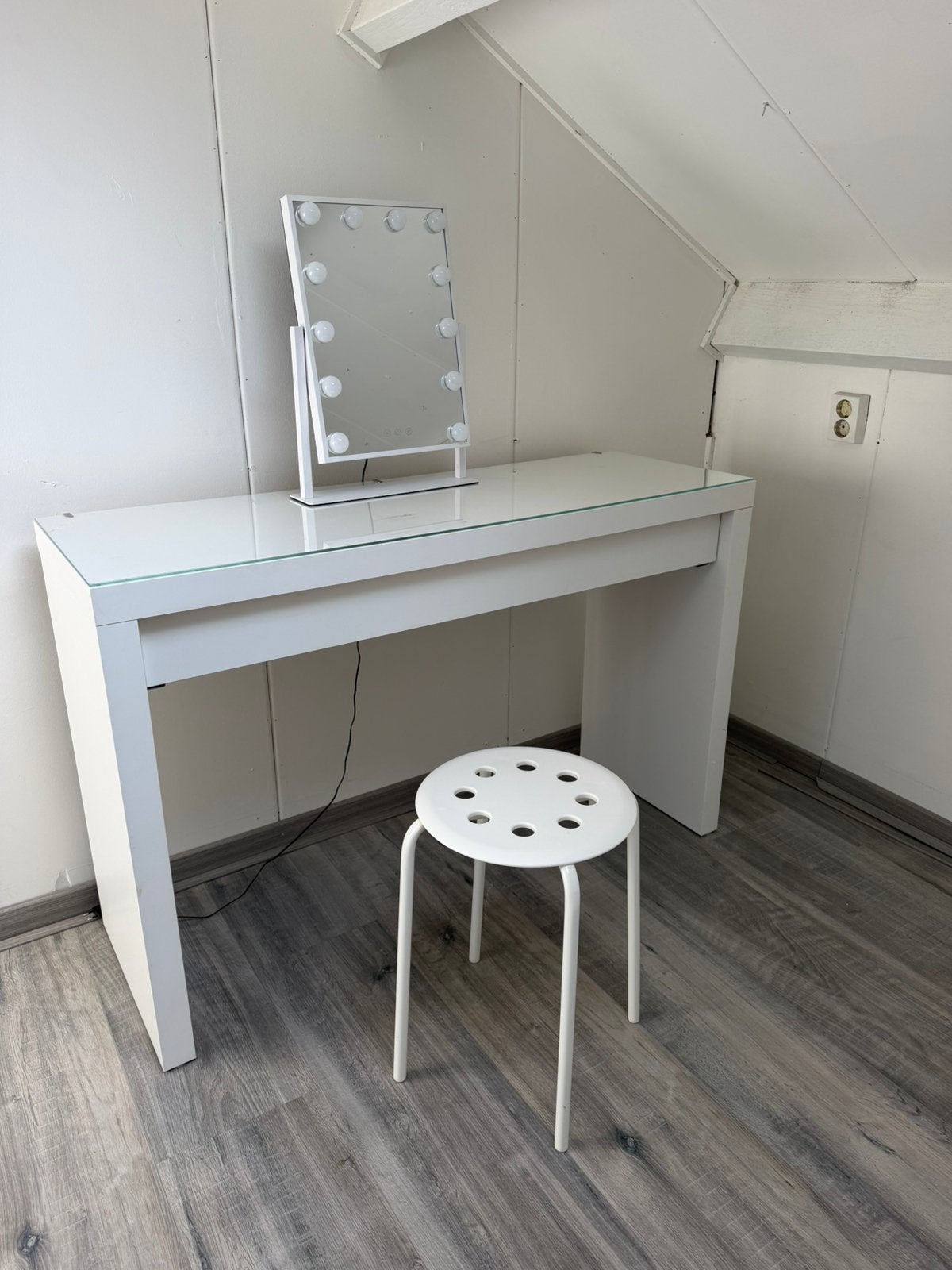IKEA MALM toilettafel incl. spiegel, lade organizer en stoel, Ophalen, Gebruikt, 100 tot 150 cm, Minder dan 100 cm