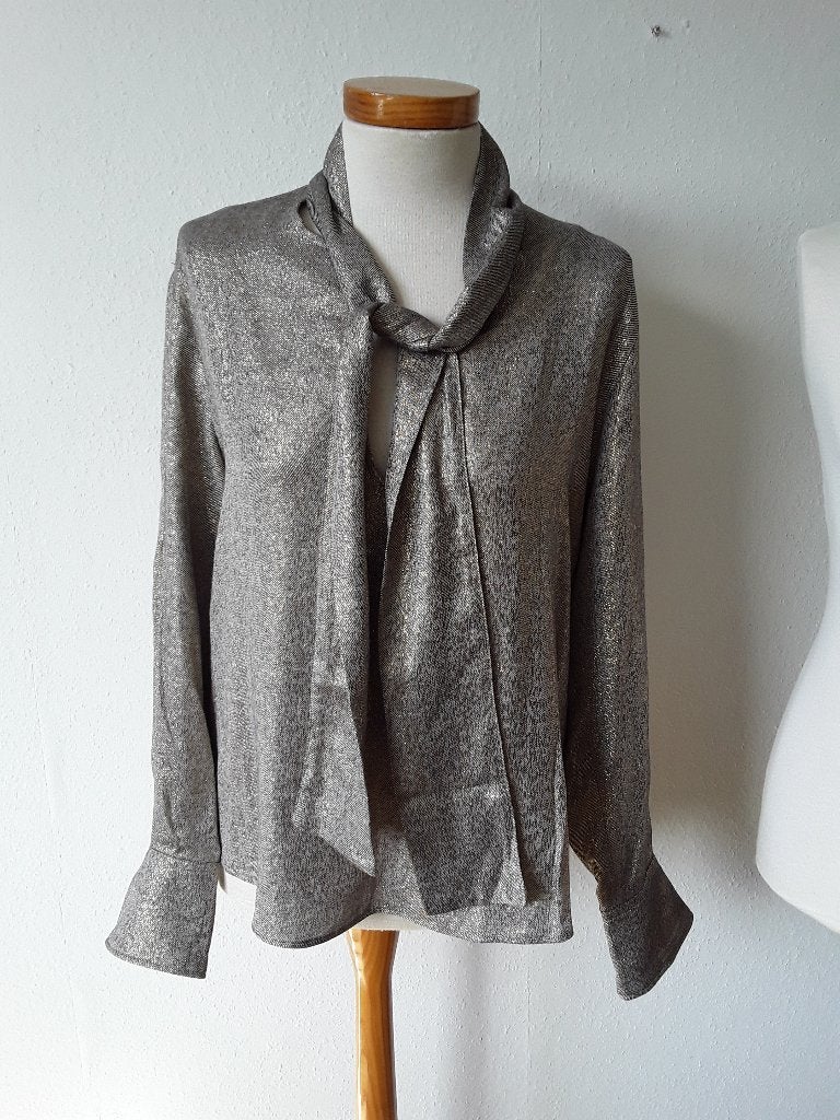 Diega Shirt goud /grijs/beige mt L, Kleding | Dames, Maat 42/44 (L), Ophalen of Verzenden, Zo goed als nieuw, Lange mouw