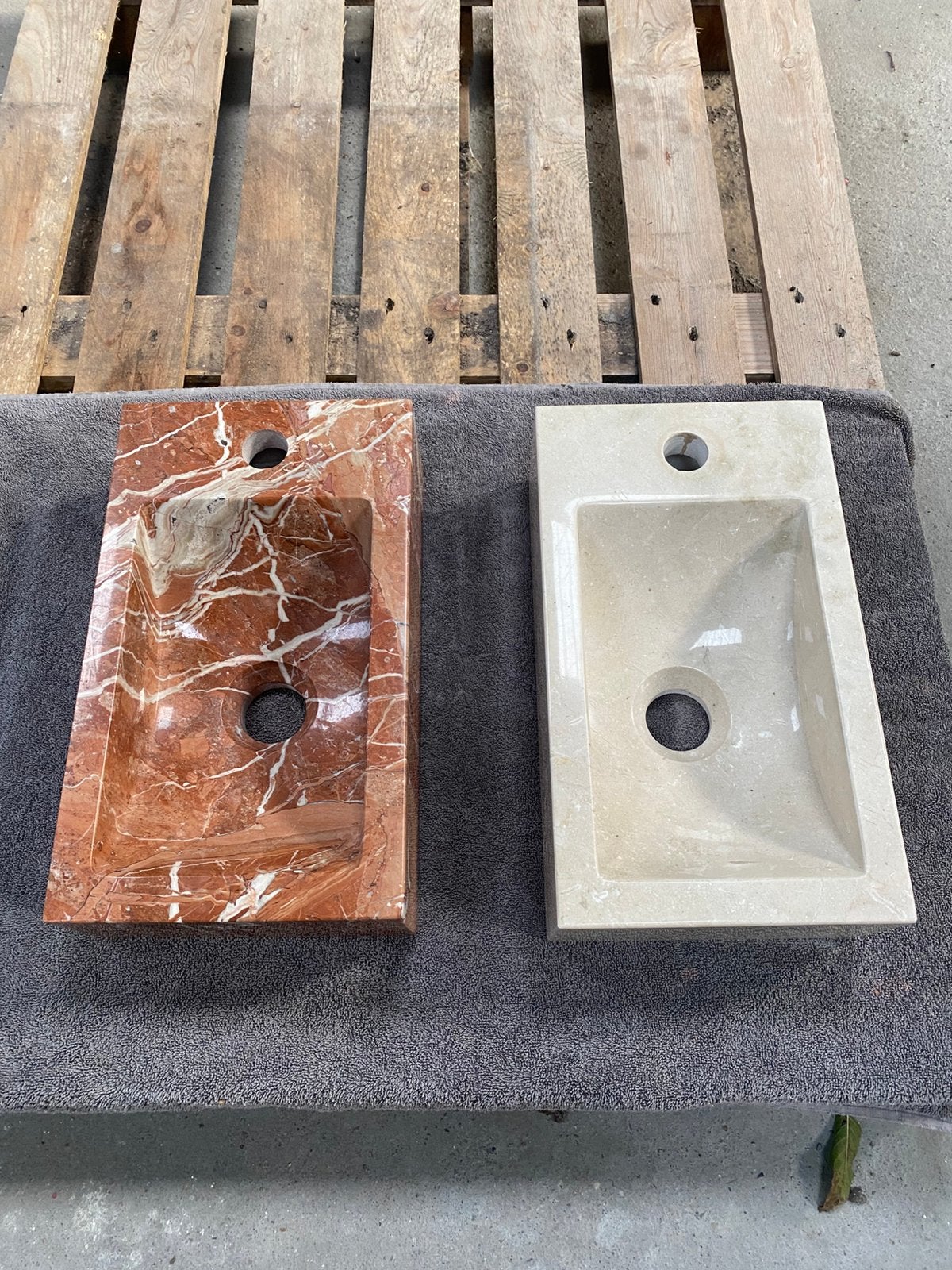 Toilet wabakje natuursteen., Ophalen, Zo goed als nieuw, Toilet