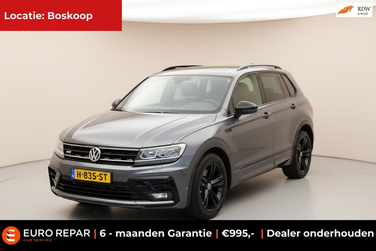 Volkswagen Tiguan 1.5 TSI ACT Highline R-LINE PANO-DAK AUTOM, Auto's, Euro 6, 4 cilinders, 150 pk, 750 kg