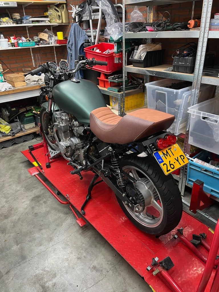 Oldtimere Honda Nighthawk 750 uit 1991, Motoren, 750 cc, Sportuitlaat, Occasion, 4 cilinders