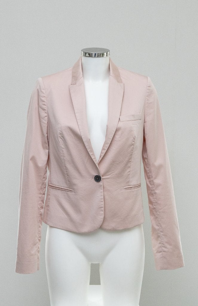 Korte lichtroze blazer maat M, Maat 38/40 (M), WE, Ophalen of Verzenden, Zo goed als nieuw