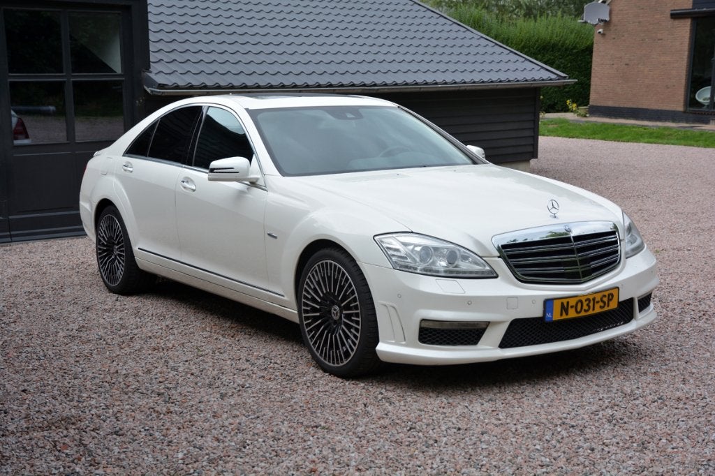 Mercedes-Benz S400 Hybrid AMG – Wit Parelmoer, Auto's, Mercedes-Benz, Automaat, Achterwielaandrijving, 2020 kg, Wit