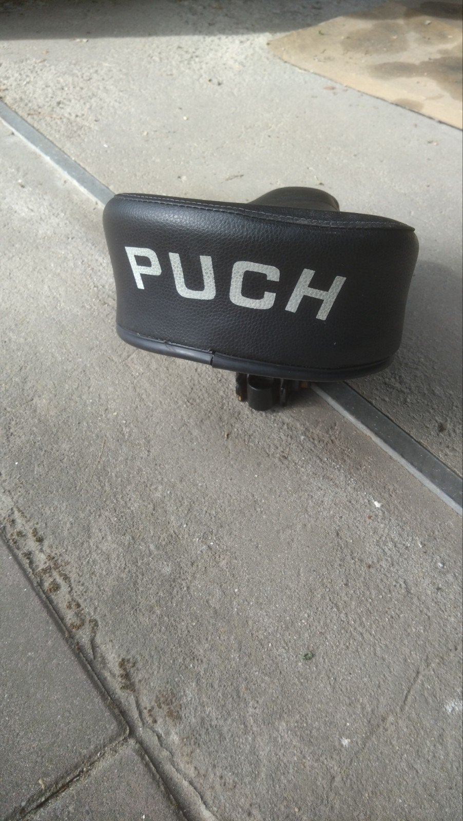 Puch Maxi onderdelen: Zadel, voorvork, spatbord, zijkappen, Fietsen en Brommers, Brommeronderdelen | Puch, Ophalen of Verzenden