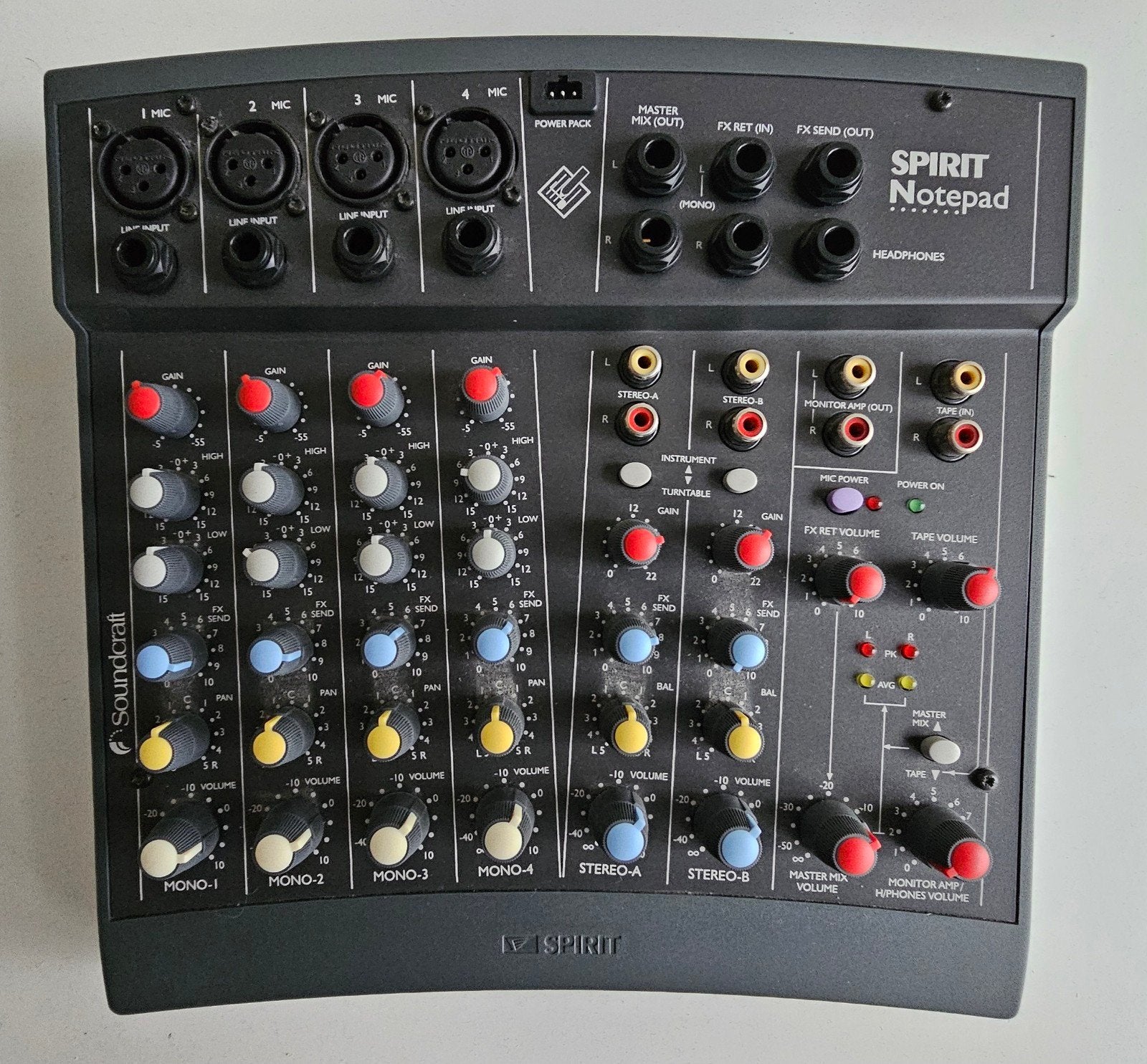 Soundcraft Spirit Notepad Compacte Mixer te koop aangeboden, Muziek en Instrumenten, Ophalen, Gebruikt, 5 tot 10 kanalen, Microfooningang