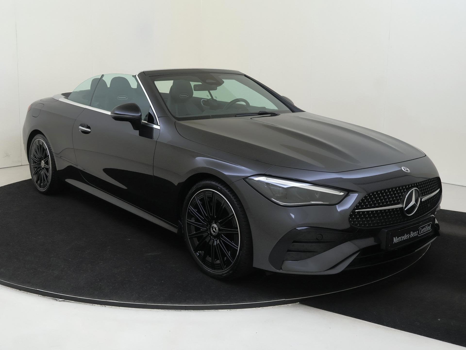 Mercedes-Benz CLE Cabriolet 180 AMG Line / 20 inch/ Memory/, Auto's, Automaat, 4 cilinders, Cabriolet, 4 stoelen