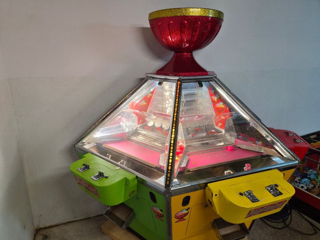 Tutti Frutti 2P Coin Pusher  3 spelers  leuke mancavemachine, Overige munten, Ophalen, Gebruikt