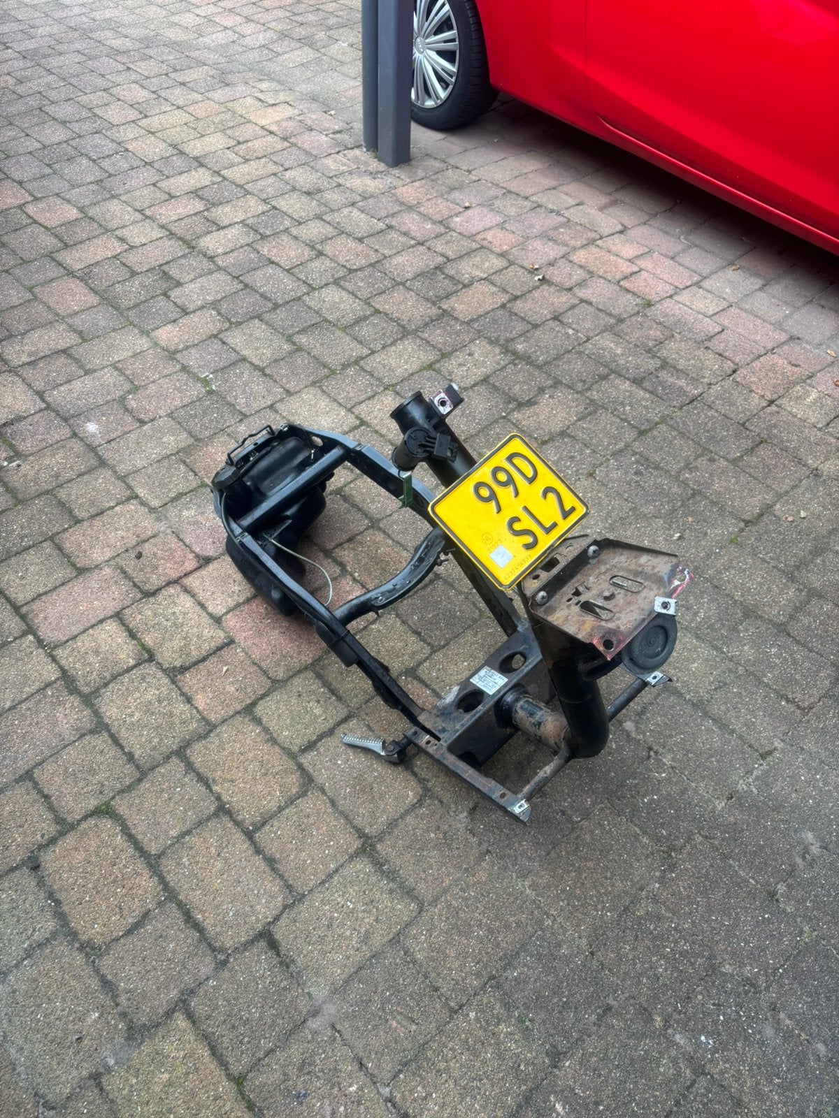 Piaggio Zip Type 1/2/3 Brom Frame Zonder Wok, Fietsen en Brommers, Ophalen, Zo goed als nieuw, Frame, Piaggio