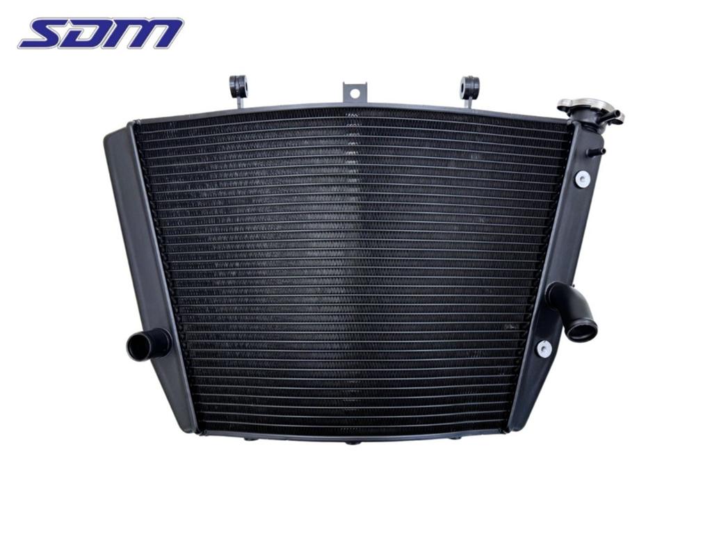 Radiateur Suzuki GSX R 1000 2005-2006 (GSXR1000 K5/K6), Gebruikt, Suzuki Deutschland GmbH, Kontakt@suzuki.de, Suzuki-Allee 7, Bensheim 64625, , Duitsland