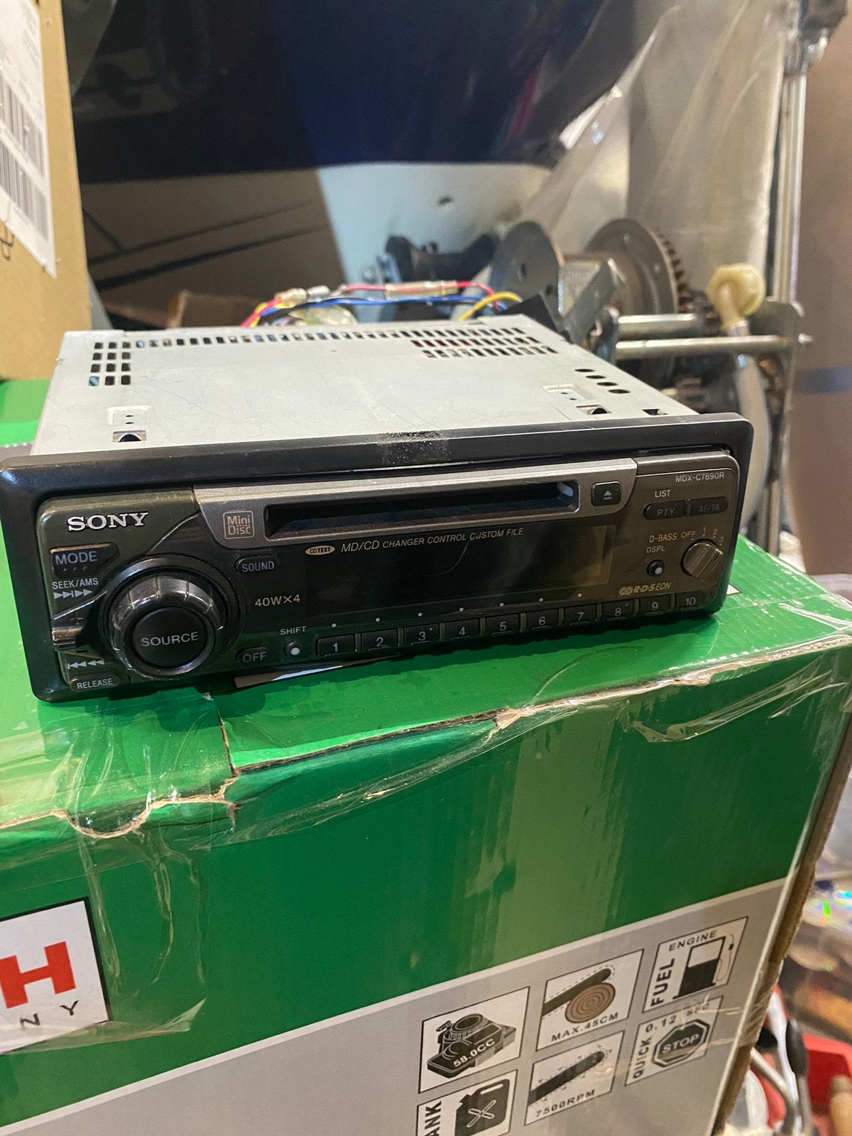 Sony mini disk radio disk speler retro autoradio mdx-7890r, Ophalen of Verzenden, Zo goed als nieuw