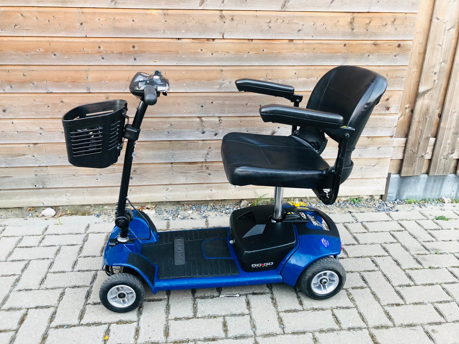 Opvouwbare inklapbare scootmobiel Gogo met 4 wielen, Ophalen of Verzenden, Zo goed als nieuw