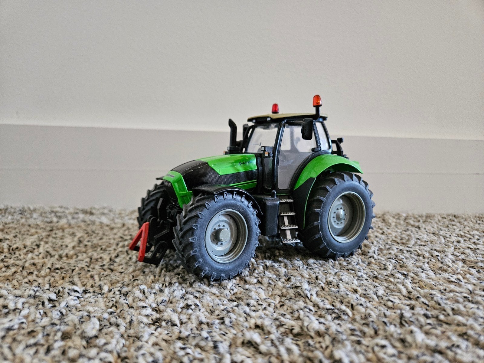 Siku Deutz-Fahr Tractor 3266 - Groen Speelgoed Tractor, Kinderen en Baby's, Speelgoed | Speelgoedvoertuigen, Ophalen, Gebruikt