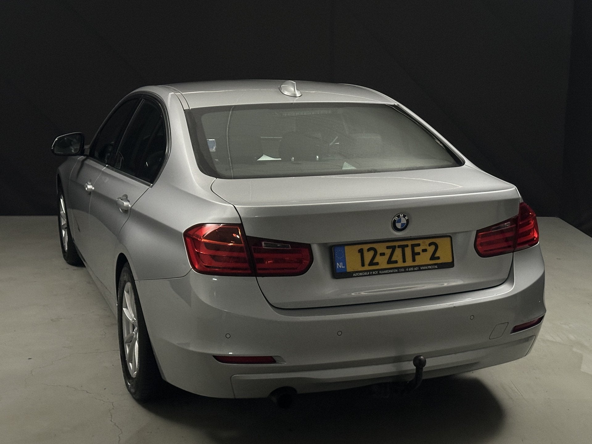BMW 3-serie 320i EfficientDynamics Edition High Executive *N, Achterwielaandrijving, Gebruikt, Euro 6, 4 cilinders