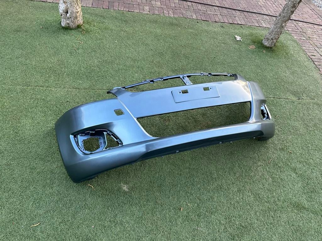 Nieuwe Voorbumper Suzuki Swift 2011-2018 ZY4 C05 Gespoten, Voor, Nieuw, Ophalen of Verzenden, Bumper