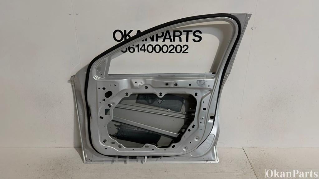 Ford Focus IV rechter voordeur portier rechts, Info@fabrikant.eu, Ophalen of Verzenden, Voor, Fabrikant BV