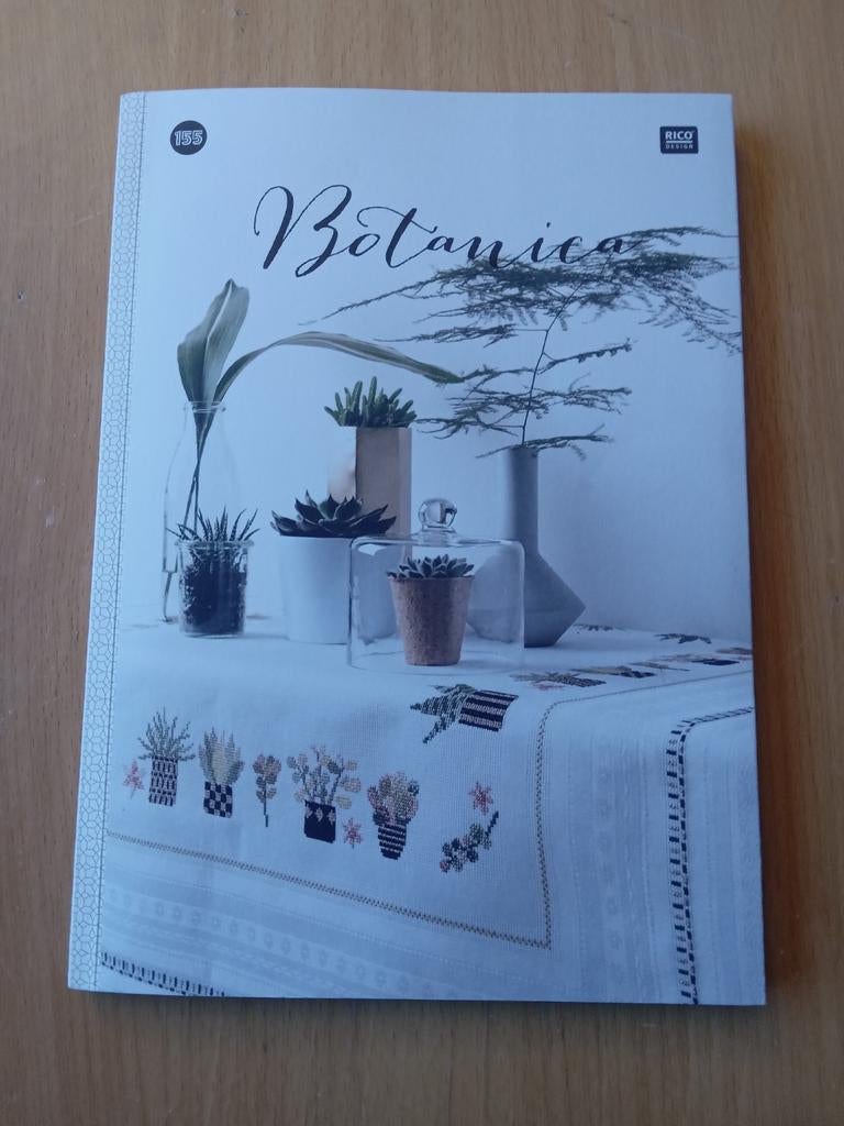 borduurboekjes Rico Design The Modern Bath Botanica, Ophalen of Verzenden, Zo goed als nieuw, Patroon