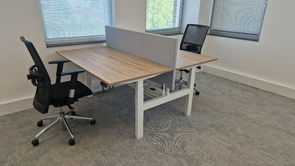 zit-sta Duo bureau 160x80 cm met bureaustoelen en wand, Ophalen, 160 cm, Zo goed als nieuw, Overige merken