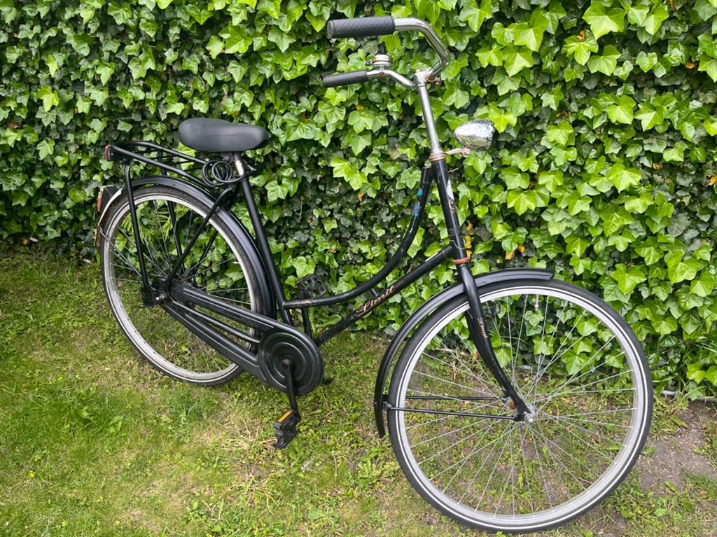 Te koop oerdegelijke limit opoefiets 28 inch in goede staat, Fietsen en Brommers, Ophalen of Verzenden, Zo goed als nieuw