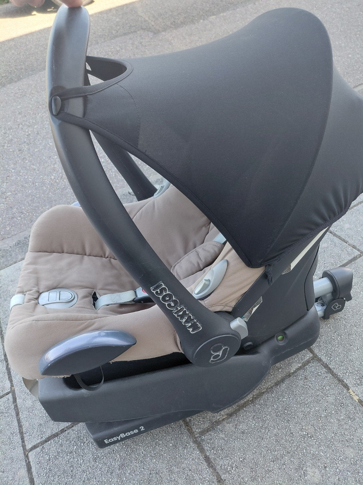 Maxi-Cosi autostoel met EasyBase 2, Autogordel of Isofix, Gebruikt, 0 t/m 13 kg, Maxi-Cosi